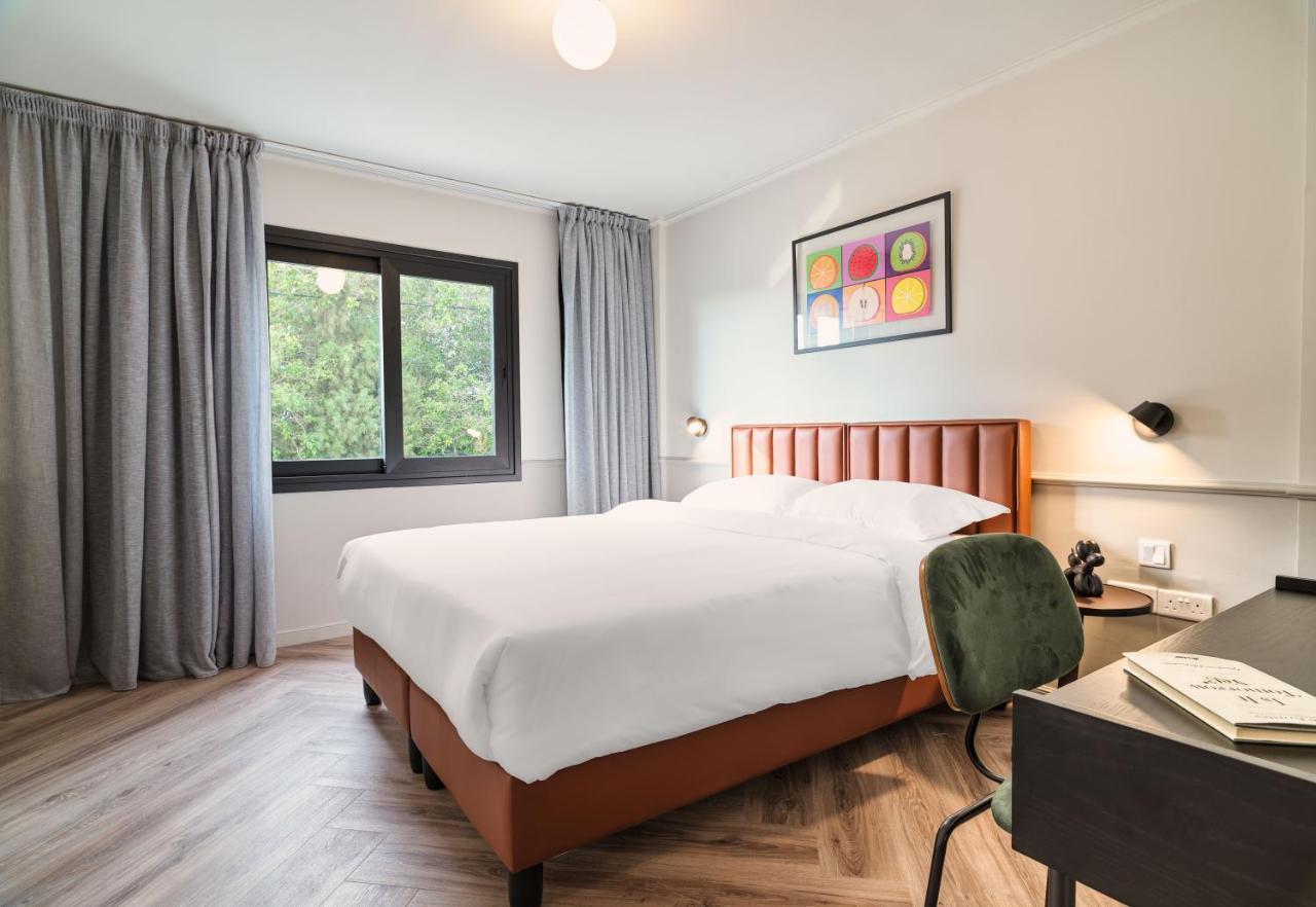 Liv The City Suites Adults Only Larnaca Exterior photo