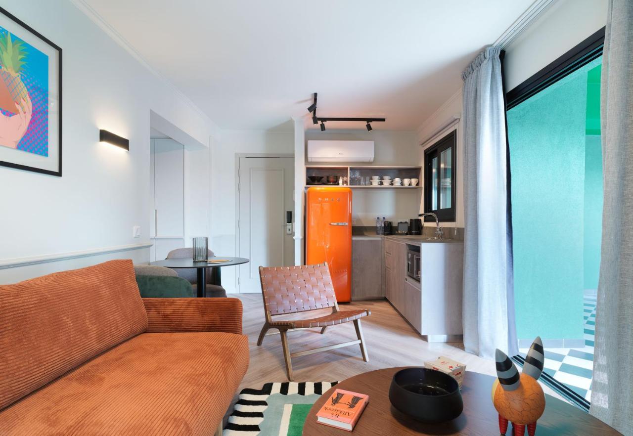 Liv The City Suites Adults Only Larnaca Exterior photo