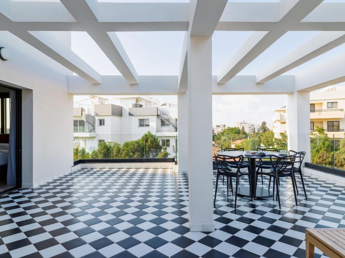 Liv The City Suites Adults Only Larnaca Exterior photo