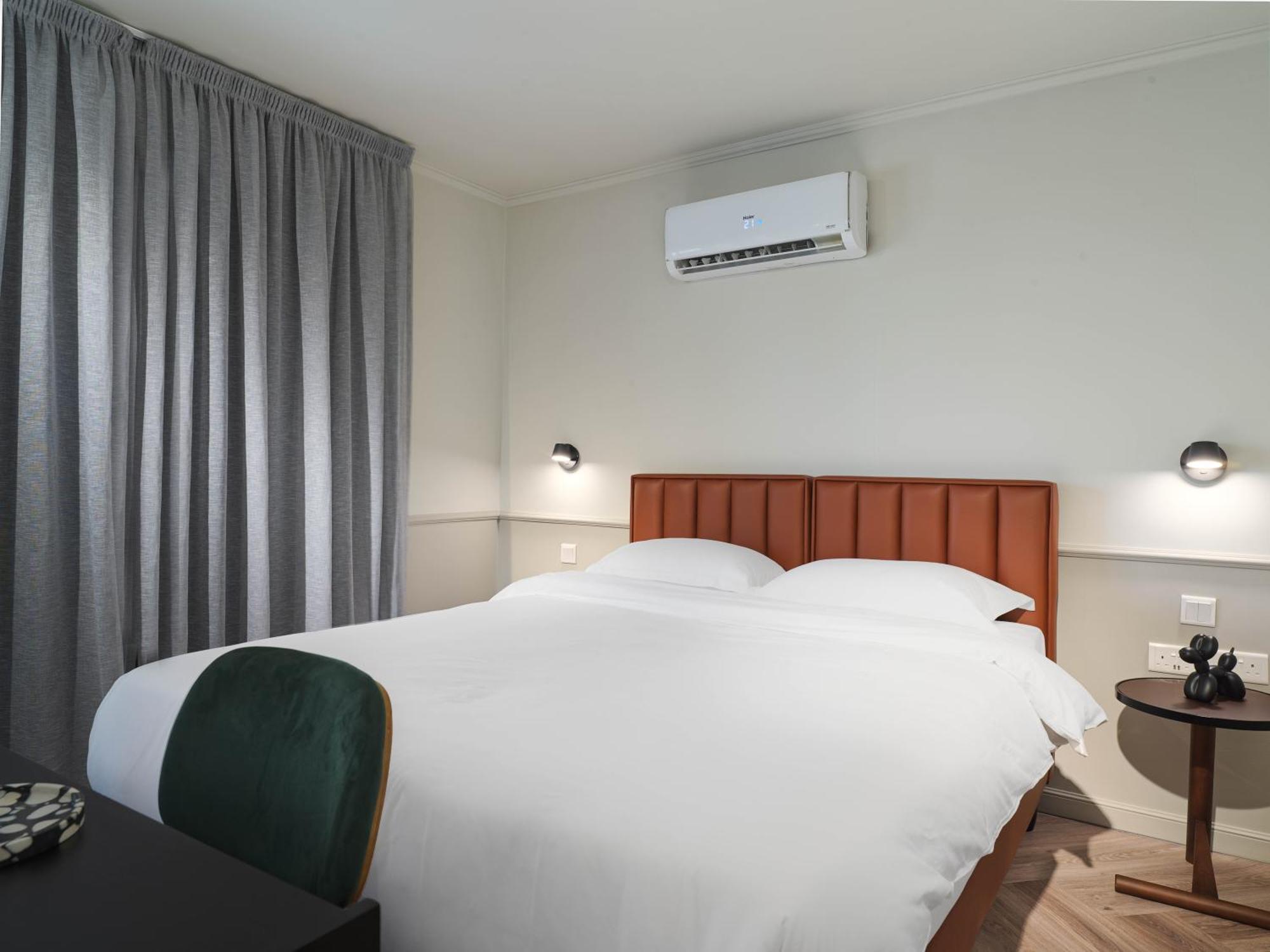 Liv The City Suites Adults Only Larnaca Exterior photo