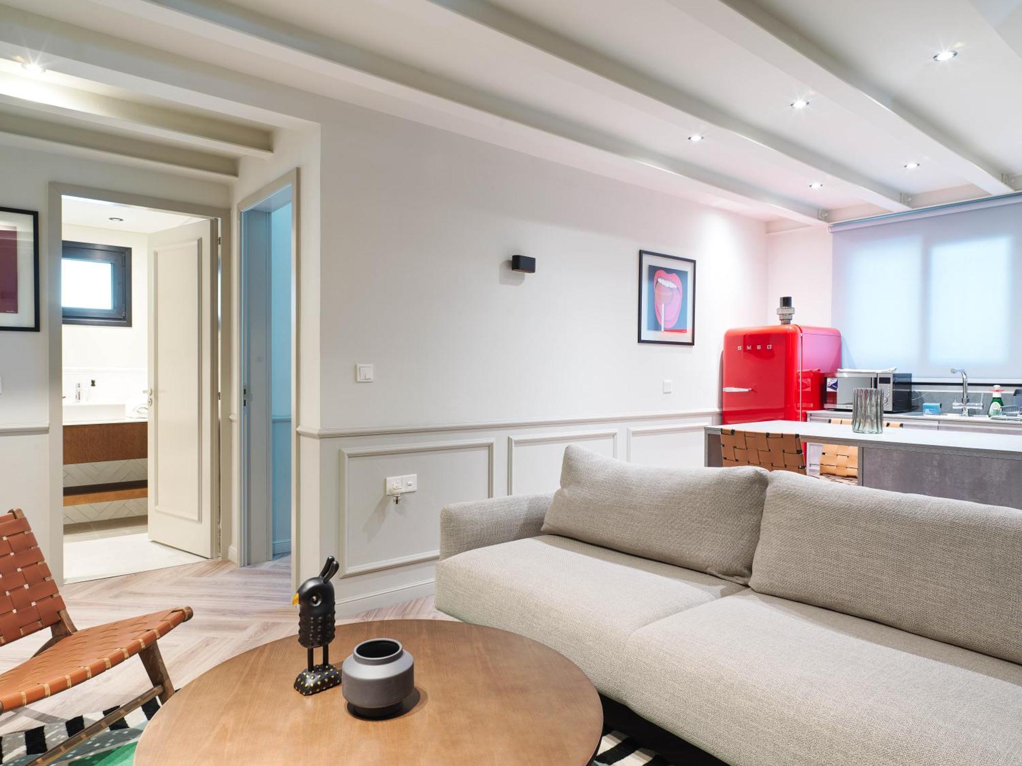 Liv The City Suites Adults Only Larnaca Exterior photo